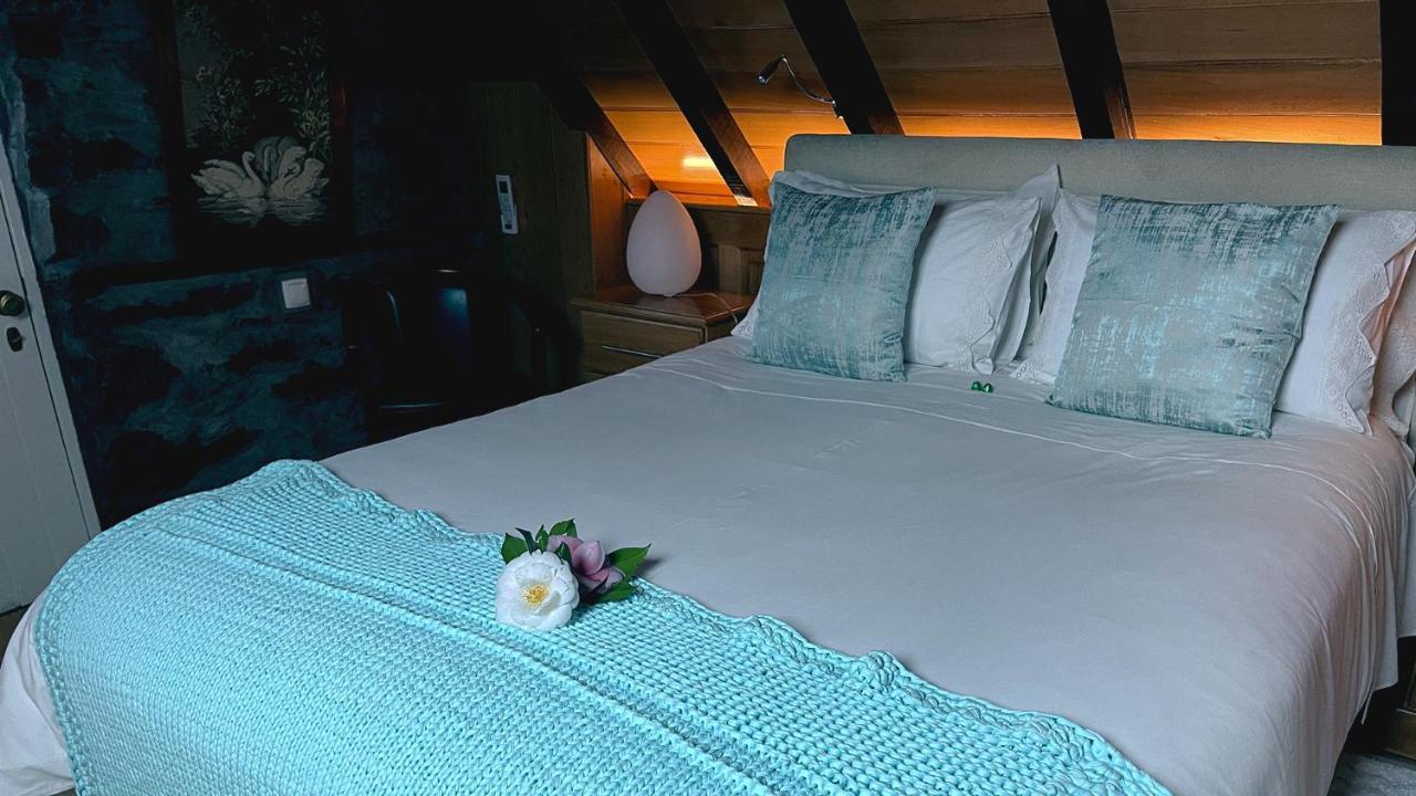 Casas De Pedra Villa Camacha  ภายนอก รูปภาพ
