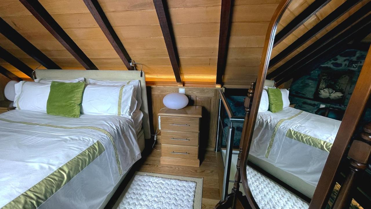 Casas De Pedra Villa Camacha  ภายนอก รูปภาพ