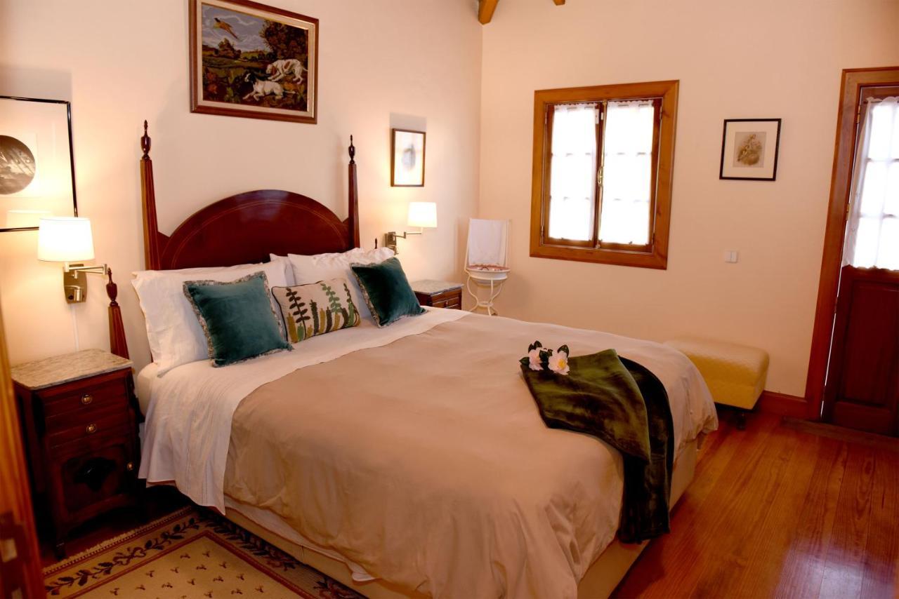 Casas De Pedra Villa Camacha  ภายนอก รูปภาพ