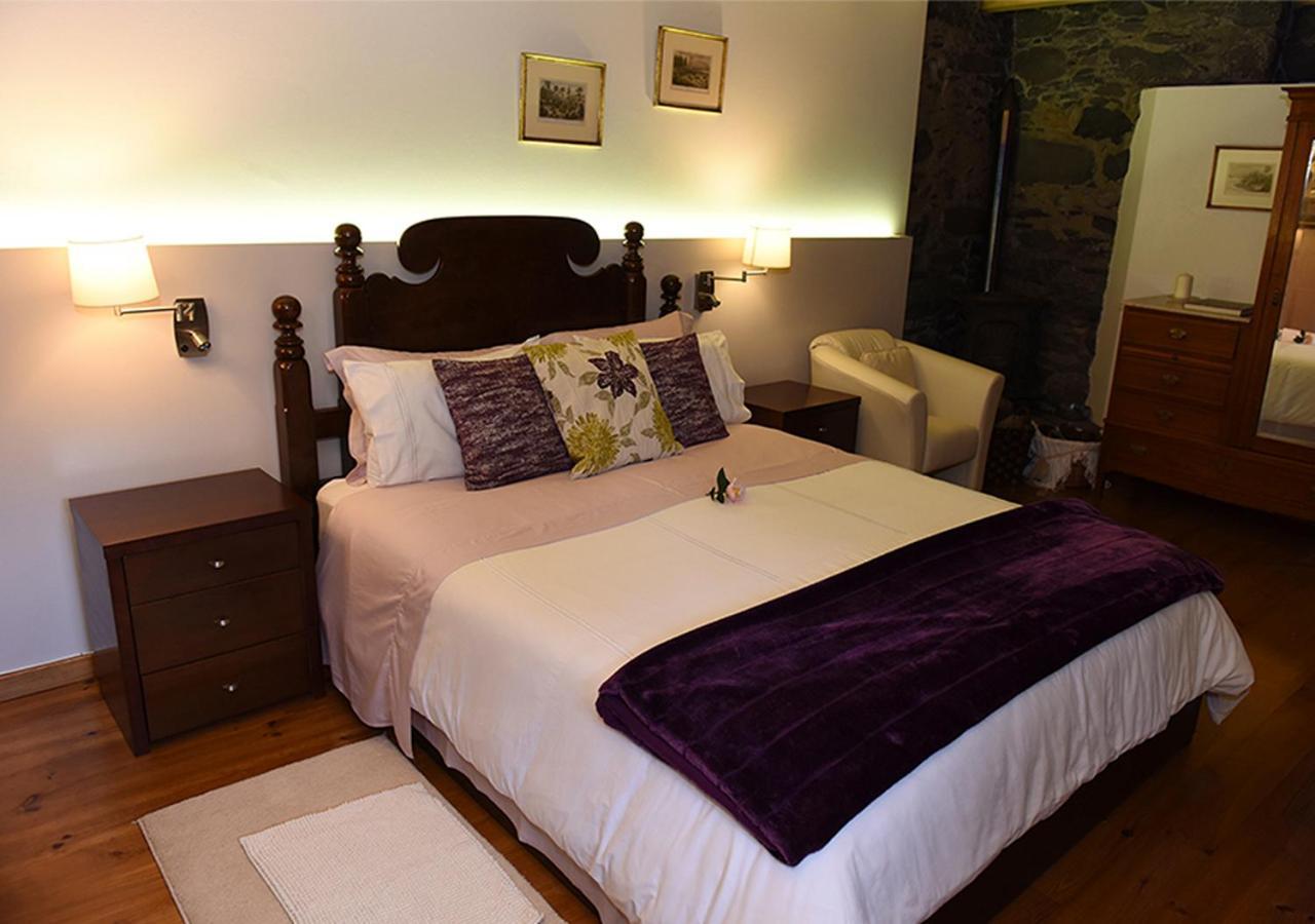 Casas De Pedra Villa Camacha  ภายนอก รูปภาพ